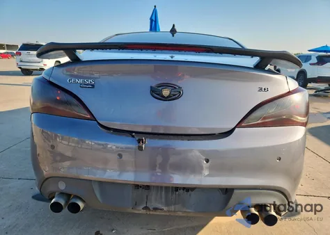 2013 Hyundai Genesis Coupe 3.8L z USA, uszkodzony, nr VIN KMHHU6KJ9DU110278